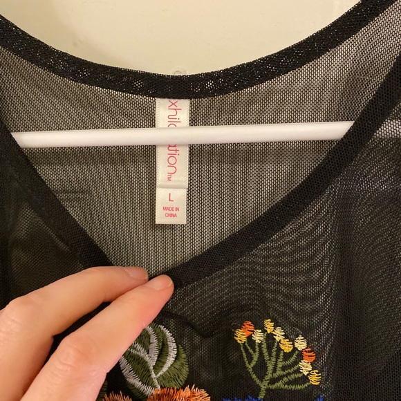 Xhilaration Sheer Overlay Floral Top w/ Built in Camisole - Picture 3 of 4